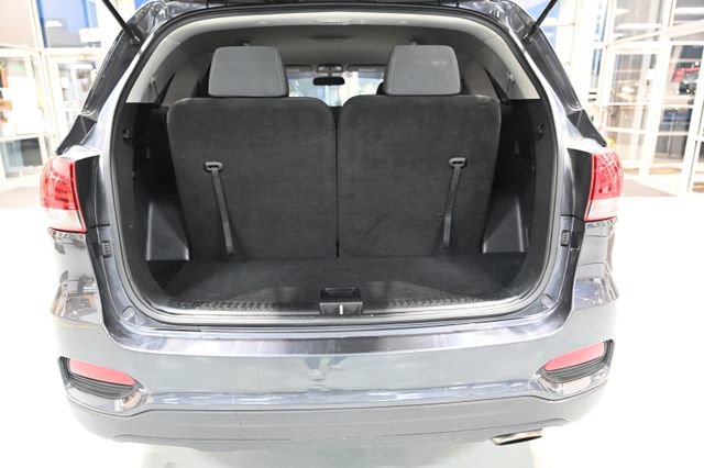 Used 2019 Kia Sorento LX image 30