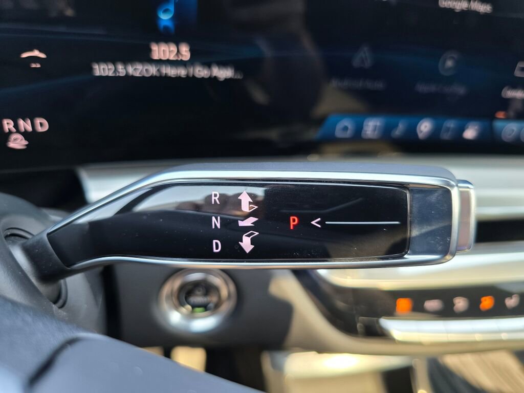 Used 2024 Cadillac Lyriq Sport image 28