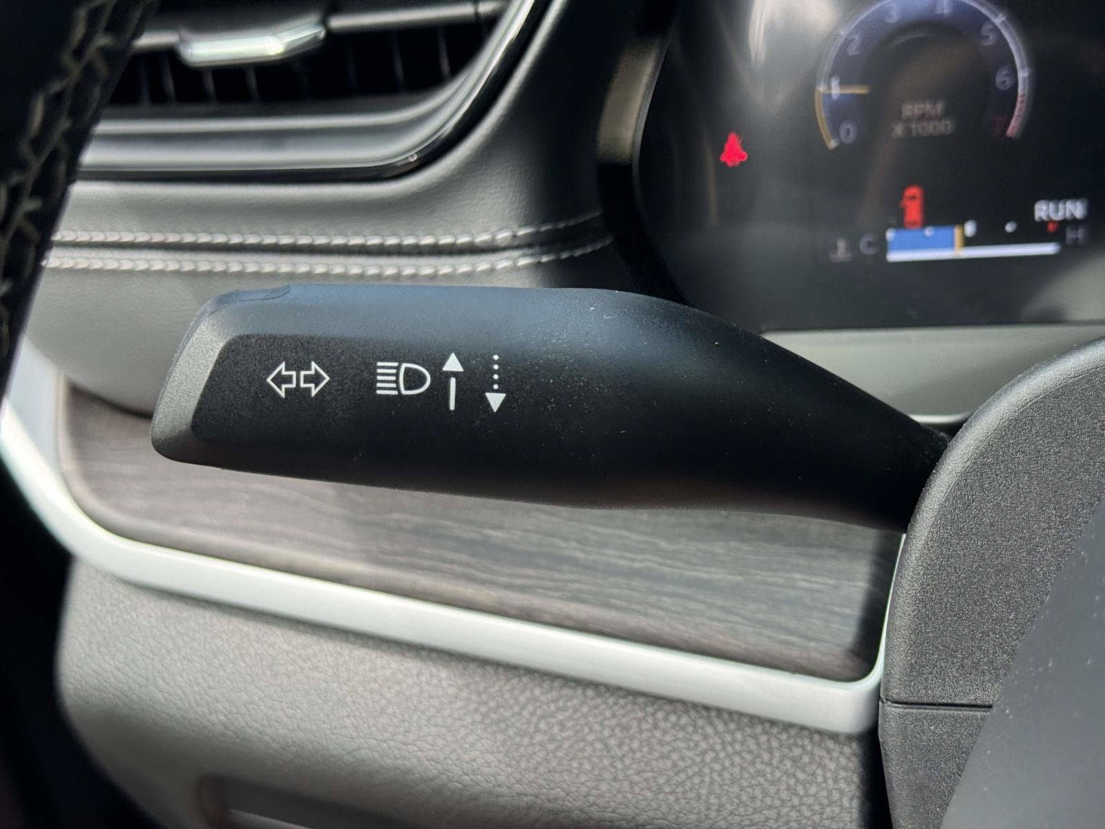 Used 2026 Jeep Grand Cherokee Altitude AWD/4WD image 22