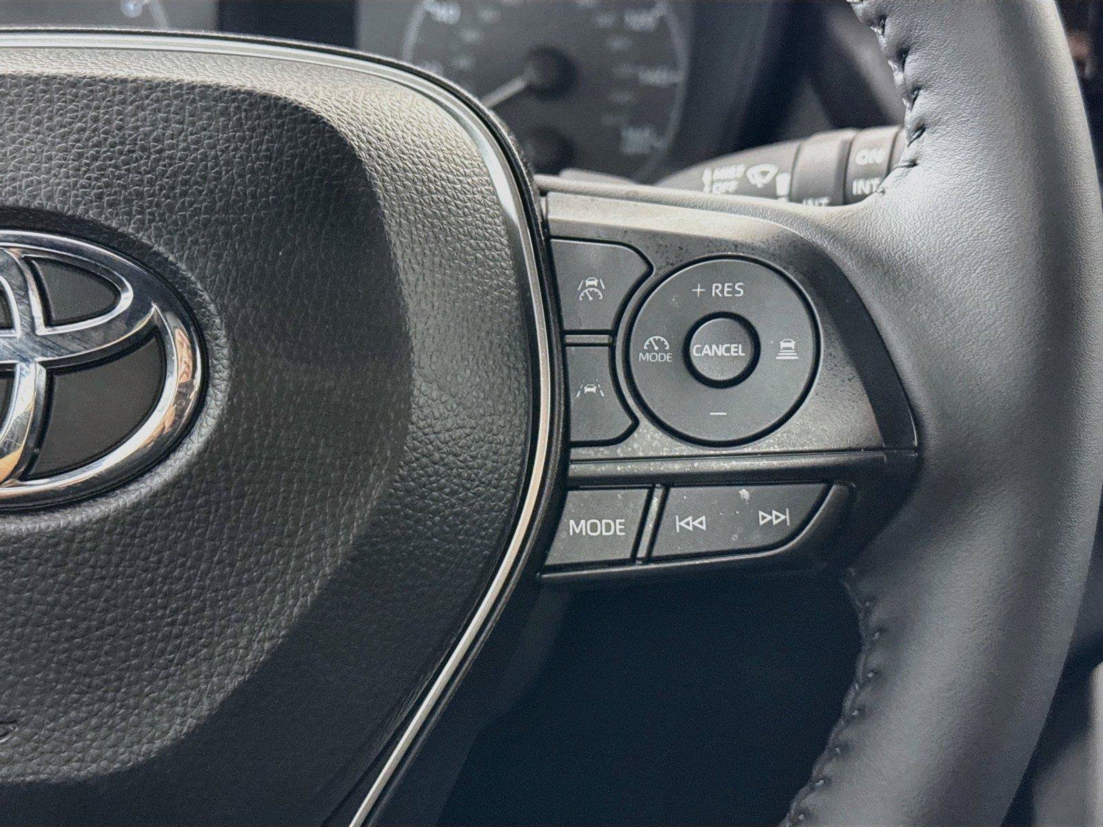 Certified 2024 Toyota Corolla Cross AWD Hybrid image 18