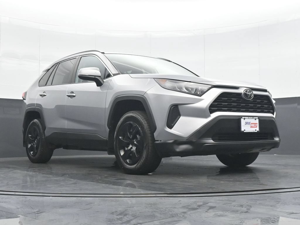 Used 2020 Toyota RAV4 LE w/ All Weather Liner Package AWD/4WD image 33