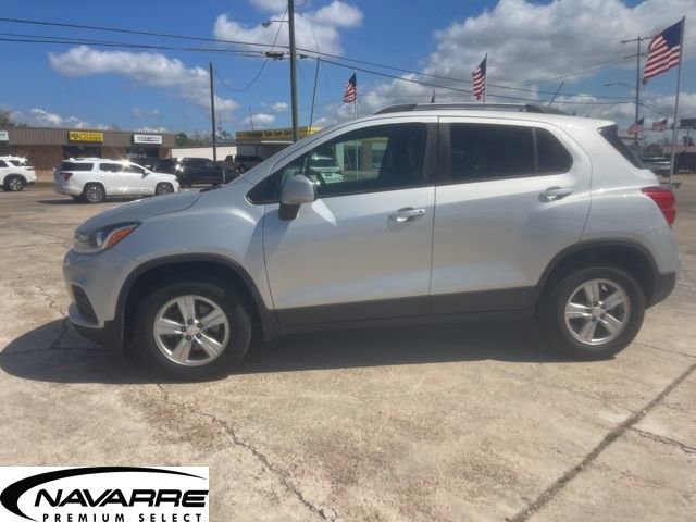 Used 2022 Chevrolet Trax LT w/ Driver Confidence Package image 5