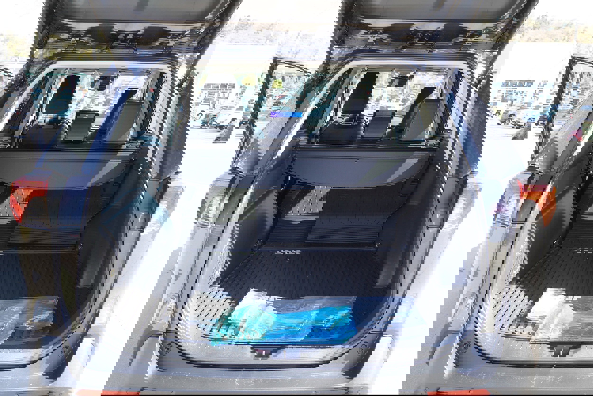 New 2025 Toyota RAV4 XLE Premium w/ Weather Package image 15