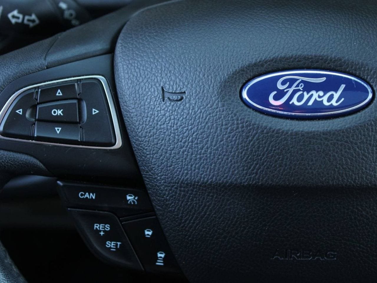 Used 2019 Ford Escape Titanium FWD image 39