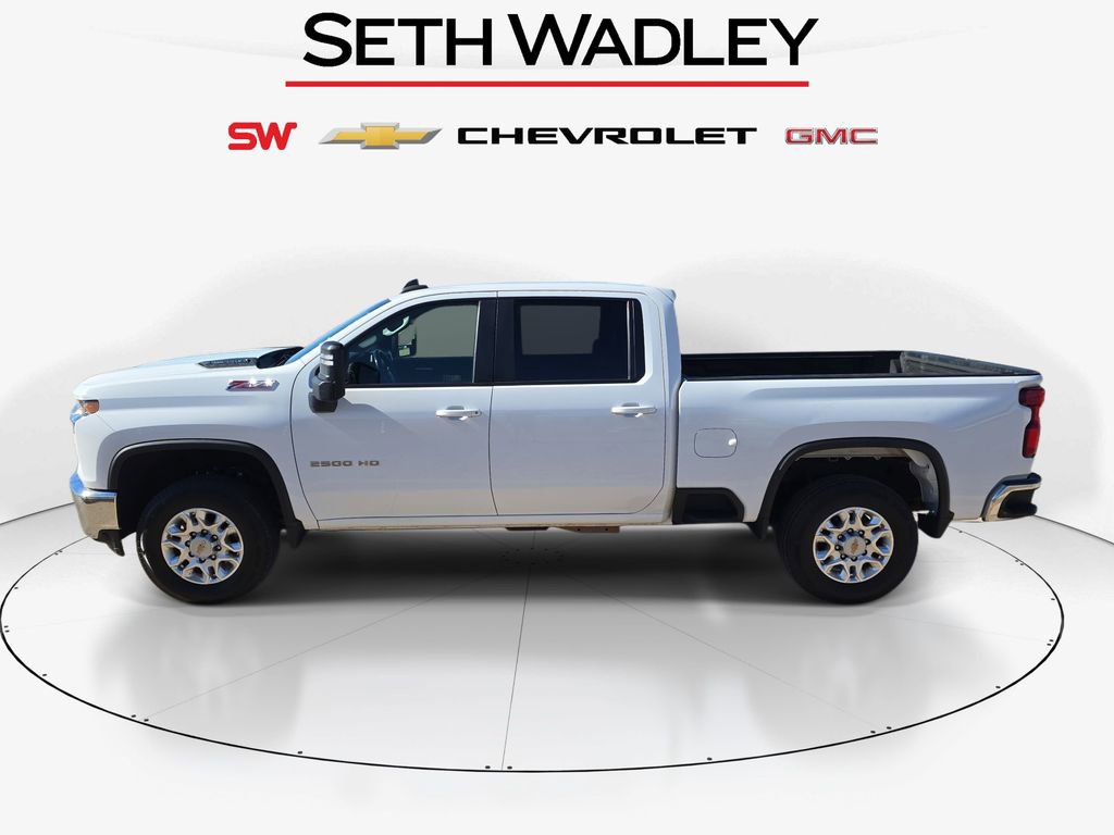 Used 2023 Chevrolet Silverado 2500 LT image 4