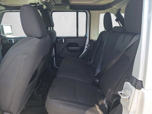 Used 2023 Jeep Wrangler Unlimited image 15
