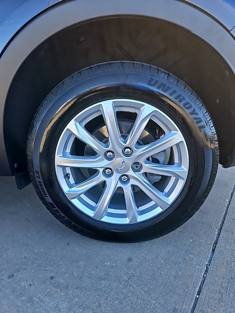 Used 2023 Cadillac XT4 Luxury image 9