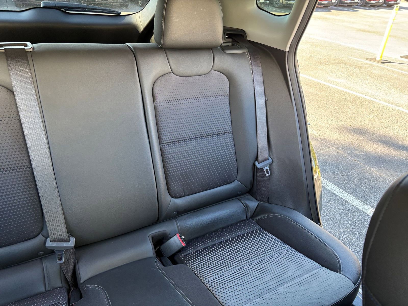 Used 2025 Chevrolet Trax LT image 31