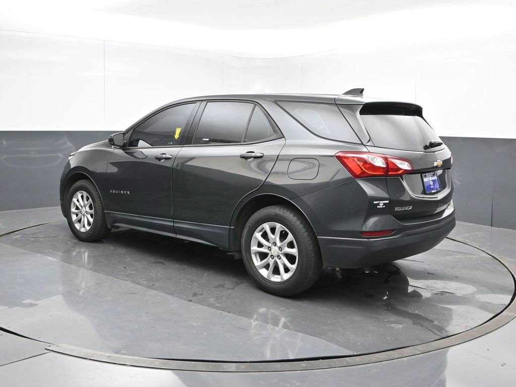 Used 2019 Chevrolet Equinox LS FWD image 3