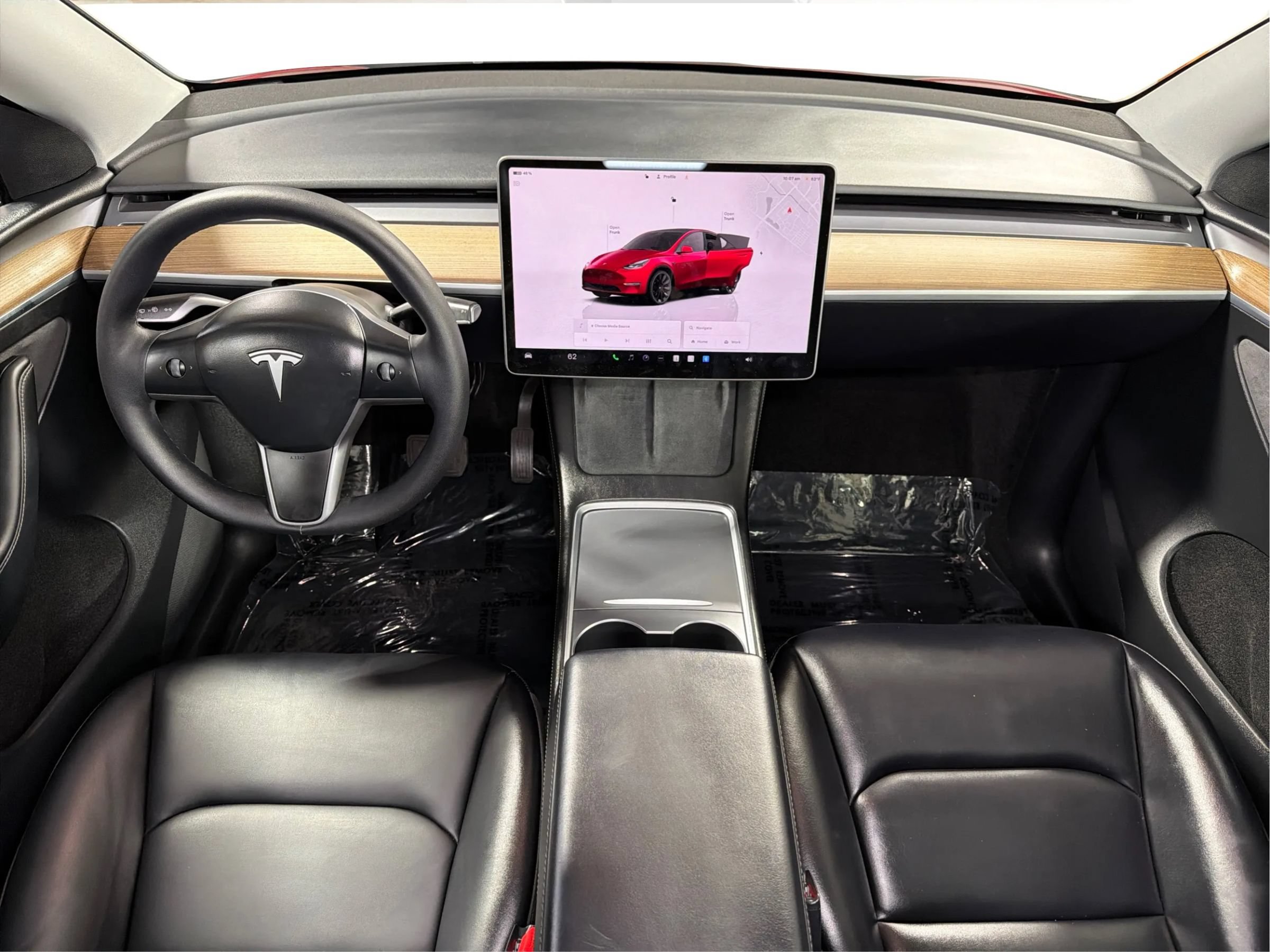 Used 2024 Tesla Model Y Long Range AWD/4WD image 25