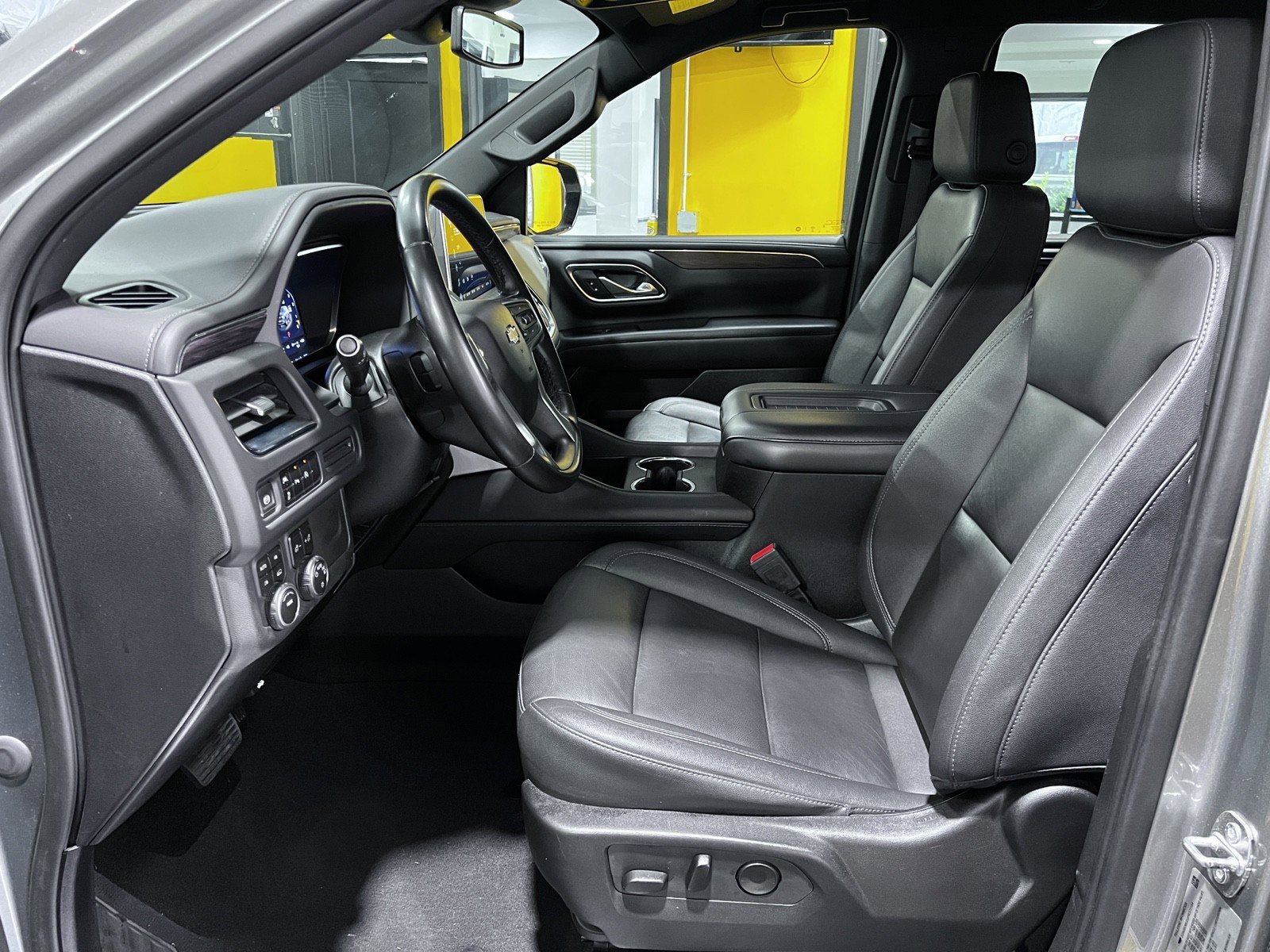 Used 2023 Chevrolet Tahoe LT image 15