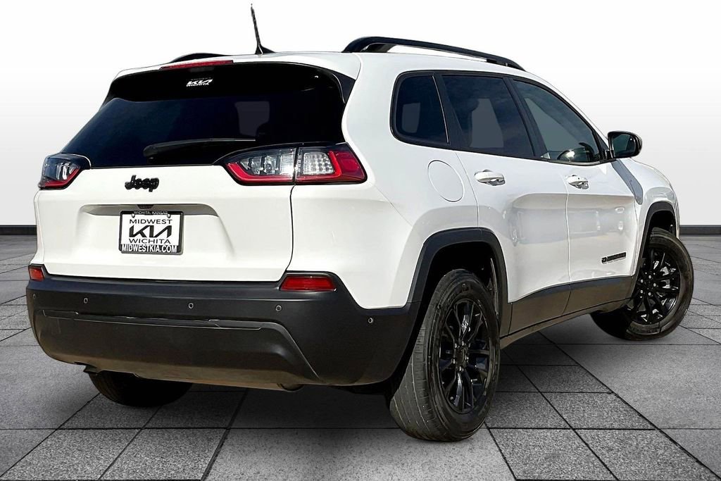 Used 2023 Jeep Cherokee Altitude Lux image 12