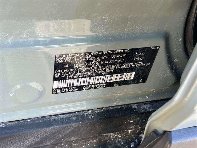 Used 2020 Toyota RAV4 XLE w/ Convenience Package image 19