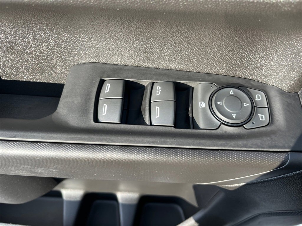 Used 2022 Chevrolet Silverado 1500 Custom image 18