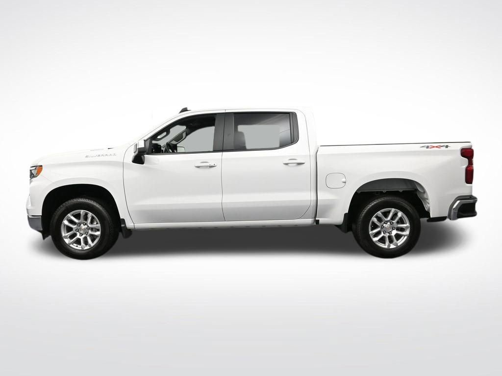 Used 2026 Chevrolet Silverado 1500 LT image 2