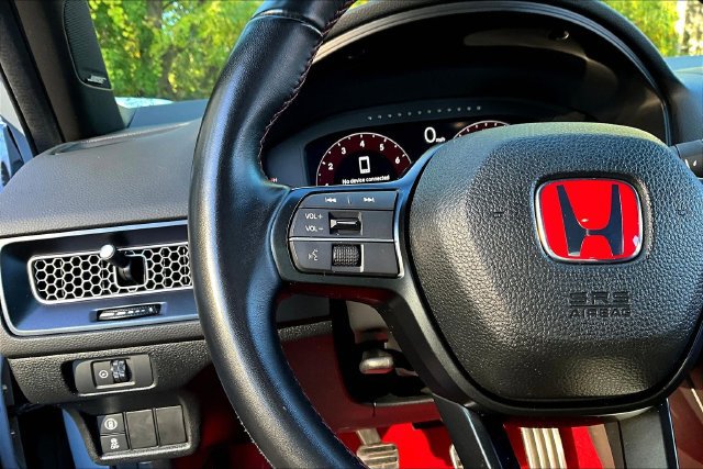 Used 2025 Honda Civic Type R image 11