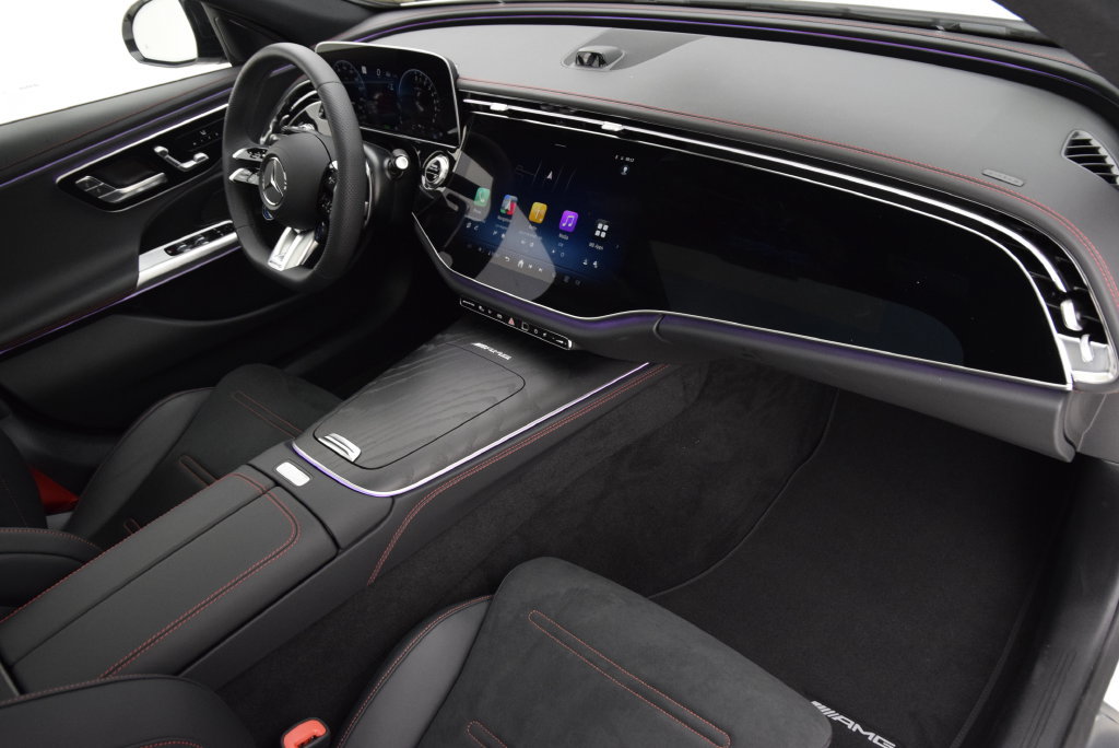 New 2026 Mercedes-Benz E 53 AMG e 4MATIC Sedan image 43