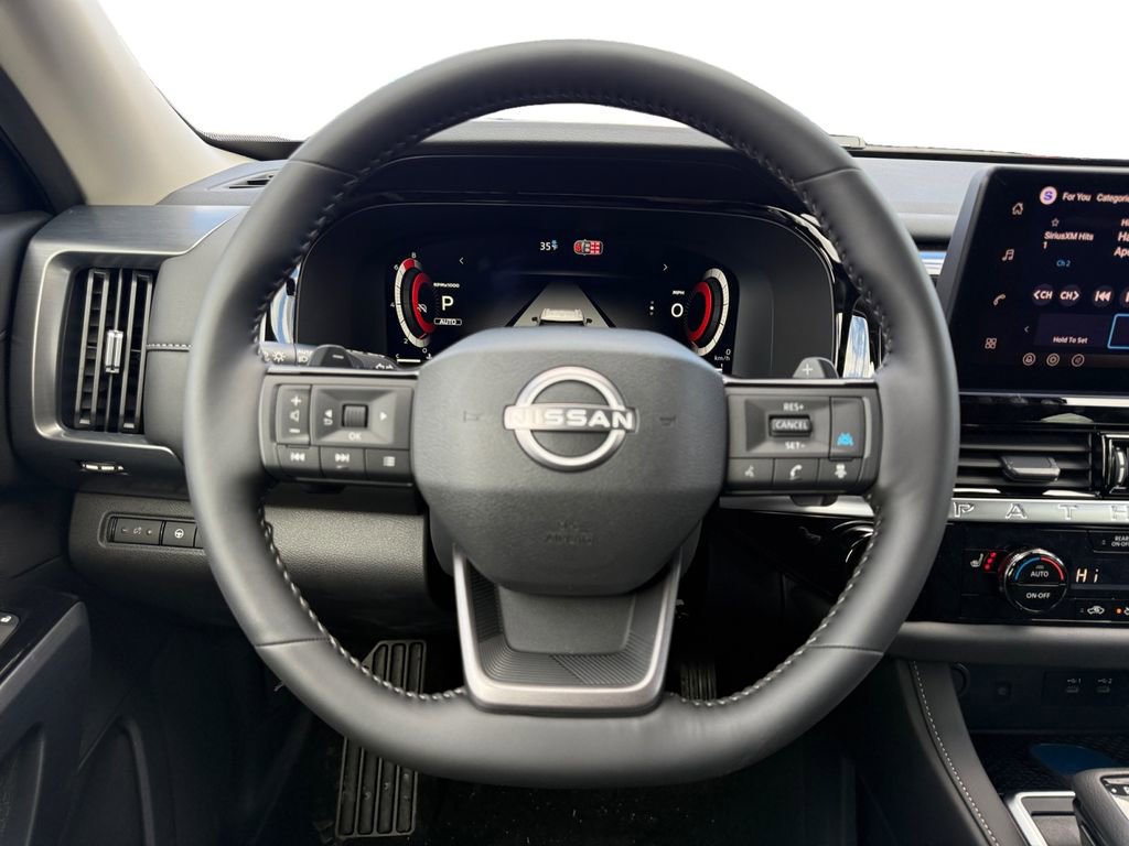 New 2026 Nissan Pathfinder SL image 12