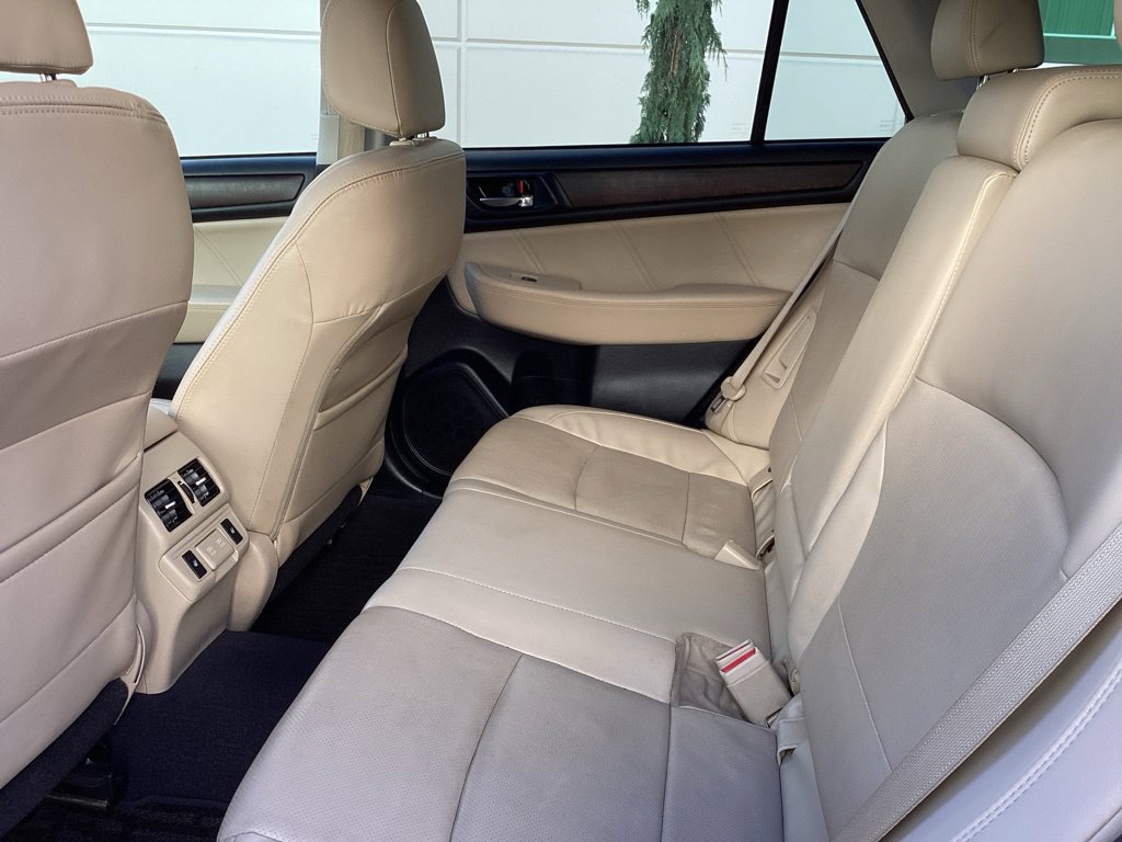 Used 2019 Subaru Outback 2.5i Limited AWD/4WD image 5