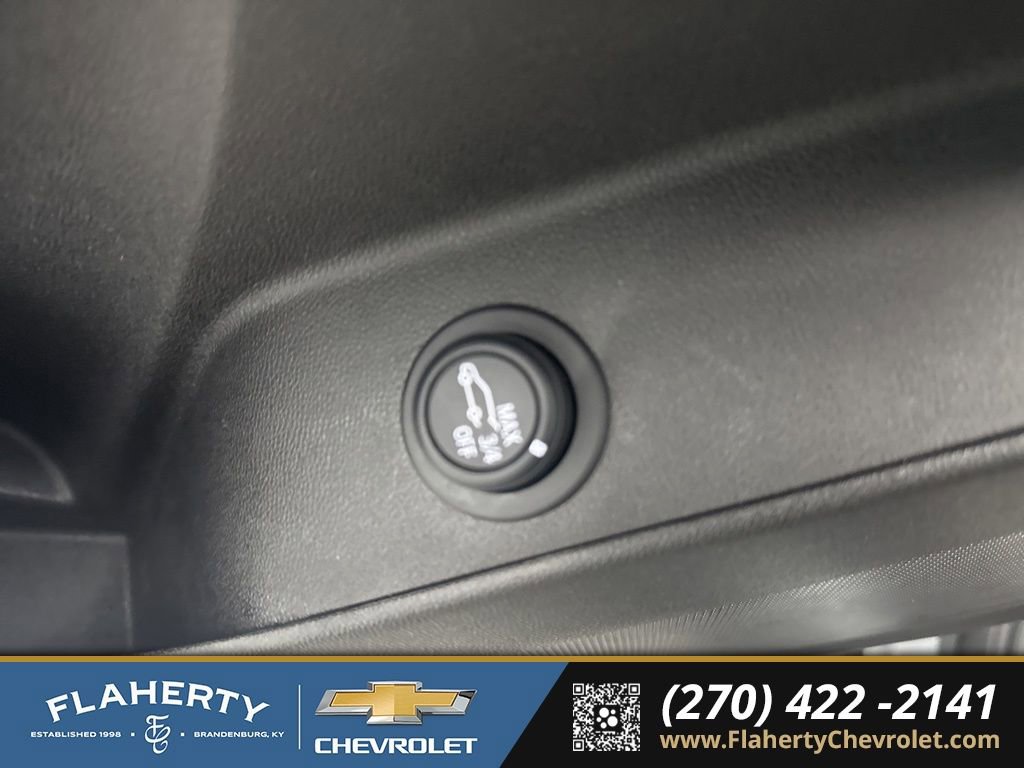 Used 2024 Chevrolet Equinox LT w/ LPO, Floor Liner Package image 21