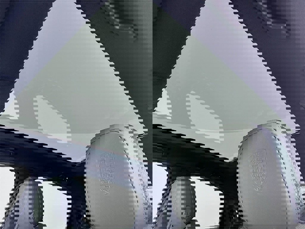 New 2026 Porsche Cayenne Coupe image 23