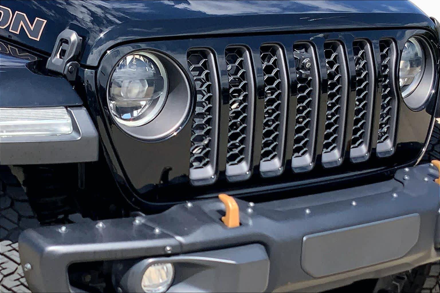 Used 2023 Jeep Wrangler Unlimited Rubicon 392 AWD/4WD image 29