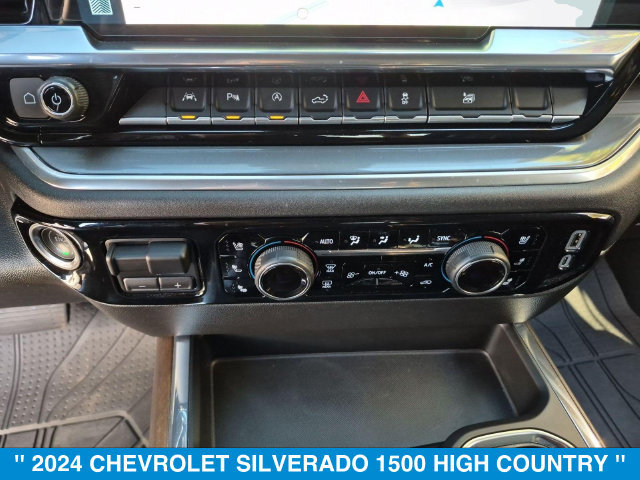 Used 2024 Chevrolet Silverado 1500 High Country w/ High Country Premium Package AWD/4WD image 27