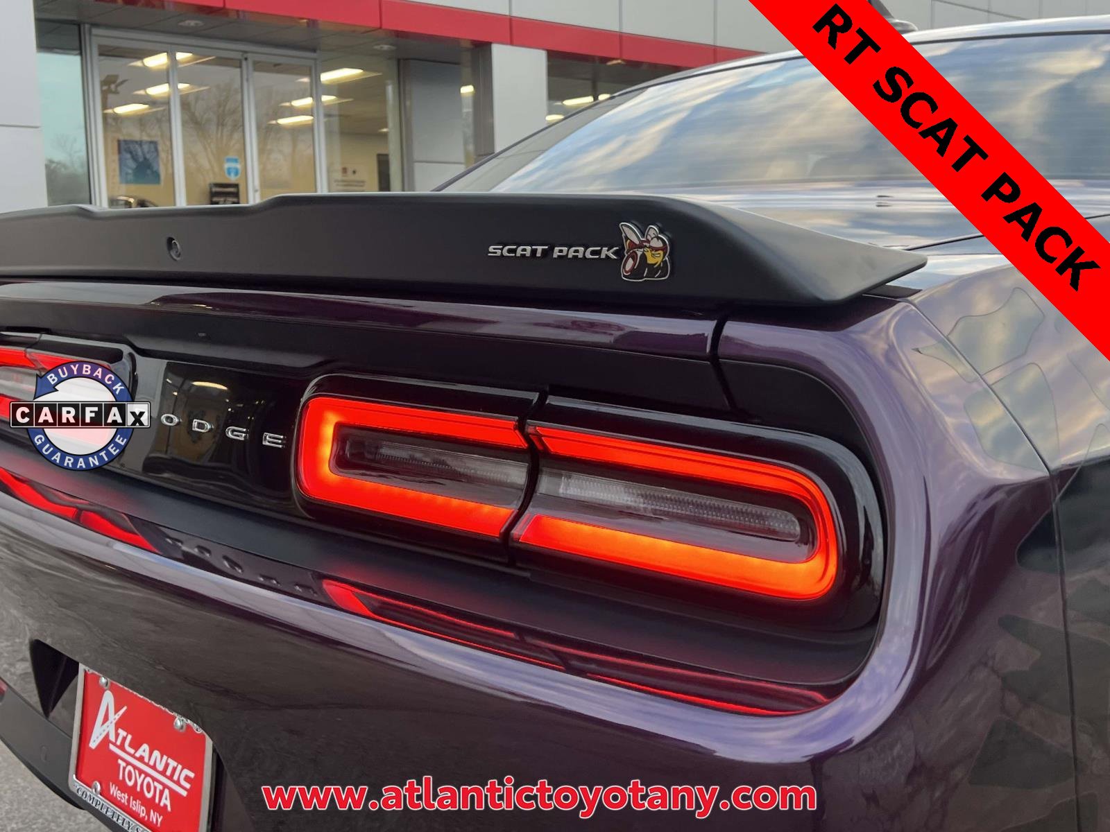 Used 2020 Dodge Challenger R/T Scat Pack w/ Shaker Package image 11