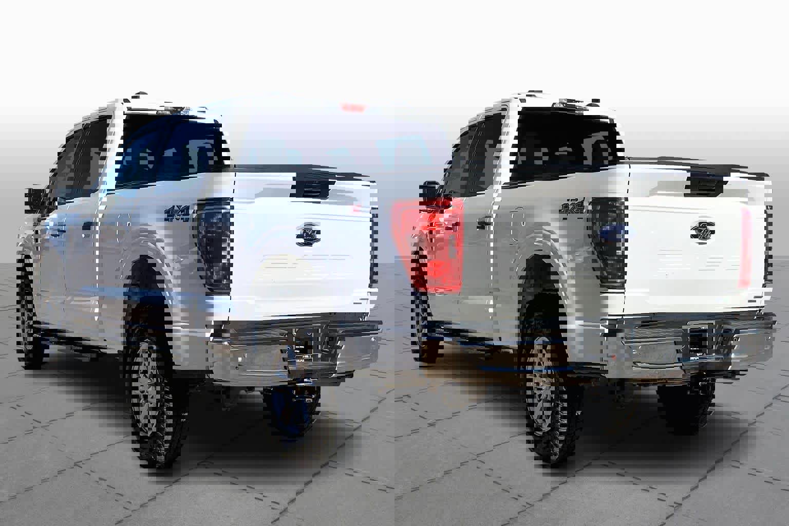 Used 2023 Ford F150 XLT image 11