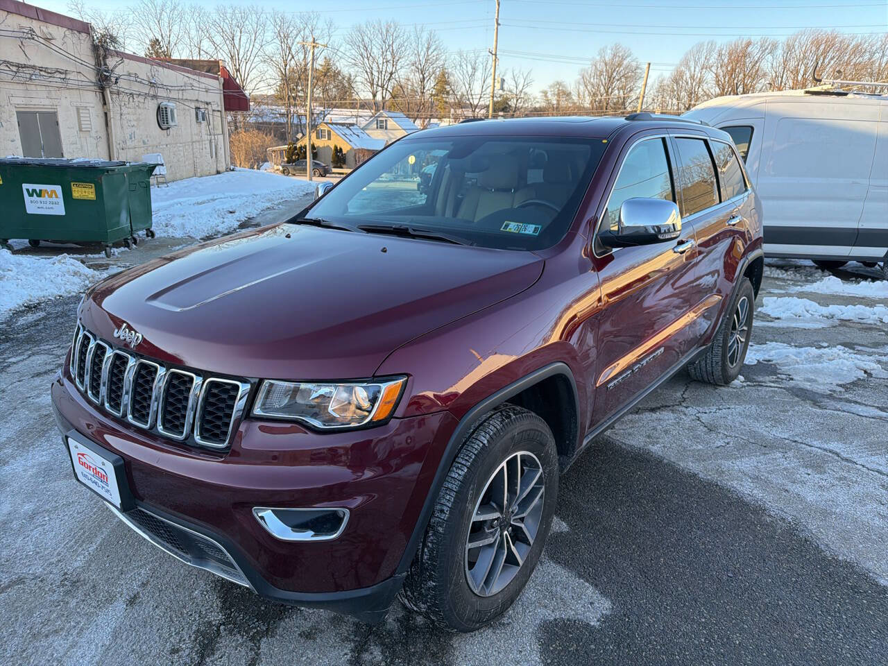 Used 2020 Jeep Grand Cherokee Limited image 2