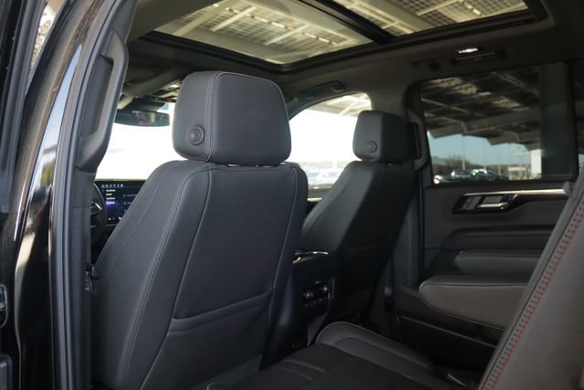 Used 2025 Chevrolet Tahoe RST w/ Comfort Package image 32