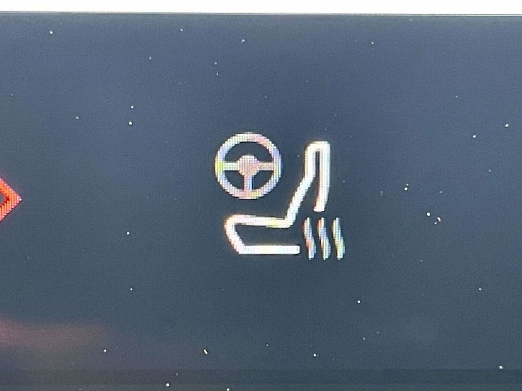 New 2025 Ford Expedition Max Platinum w/ Stealth Appearance Package image 18