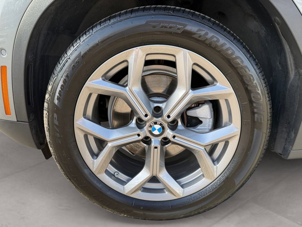 Certified 2024 BMW X3 xDrive30i w/ Premium Package image 14
