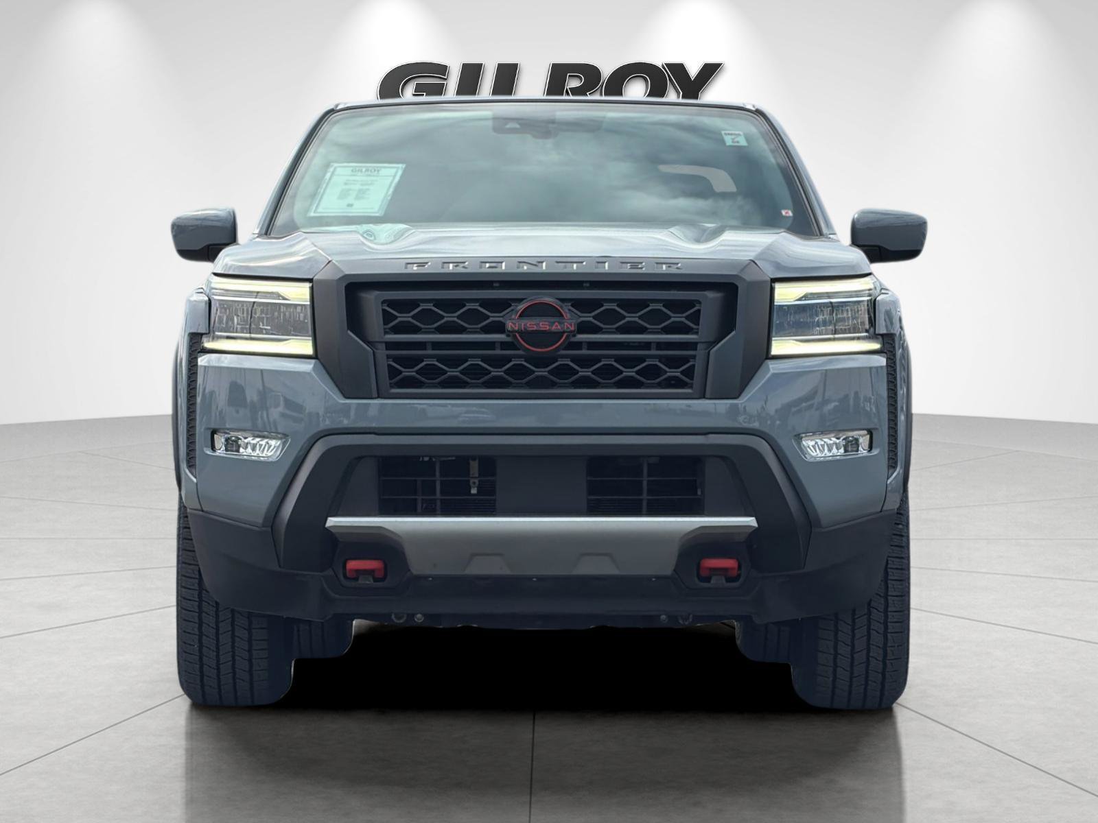 Used 2024 Nissan Frontier Pro-X RWD image 9