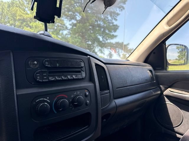 Used 2005 Dodge Ram 1500 Truck SLT RWD image 23