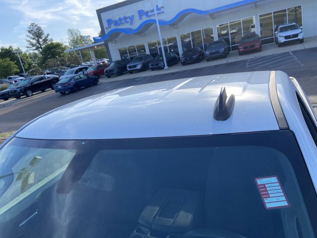 Used 2021 Chevrolet Silverado 1500 W/T w/ WT Value Package image 3