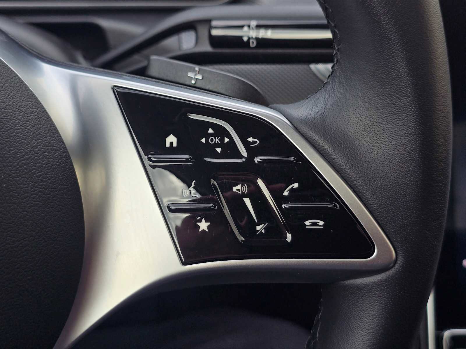 Used 2025 Mercedes-Benz C 300 C 300 image 34