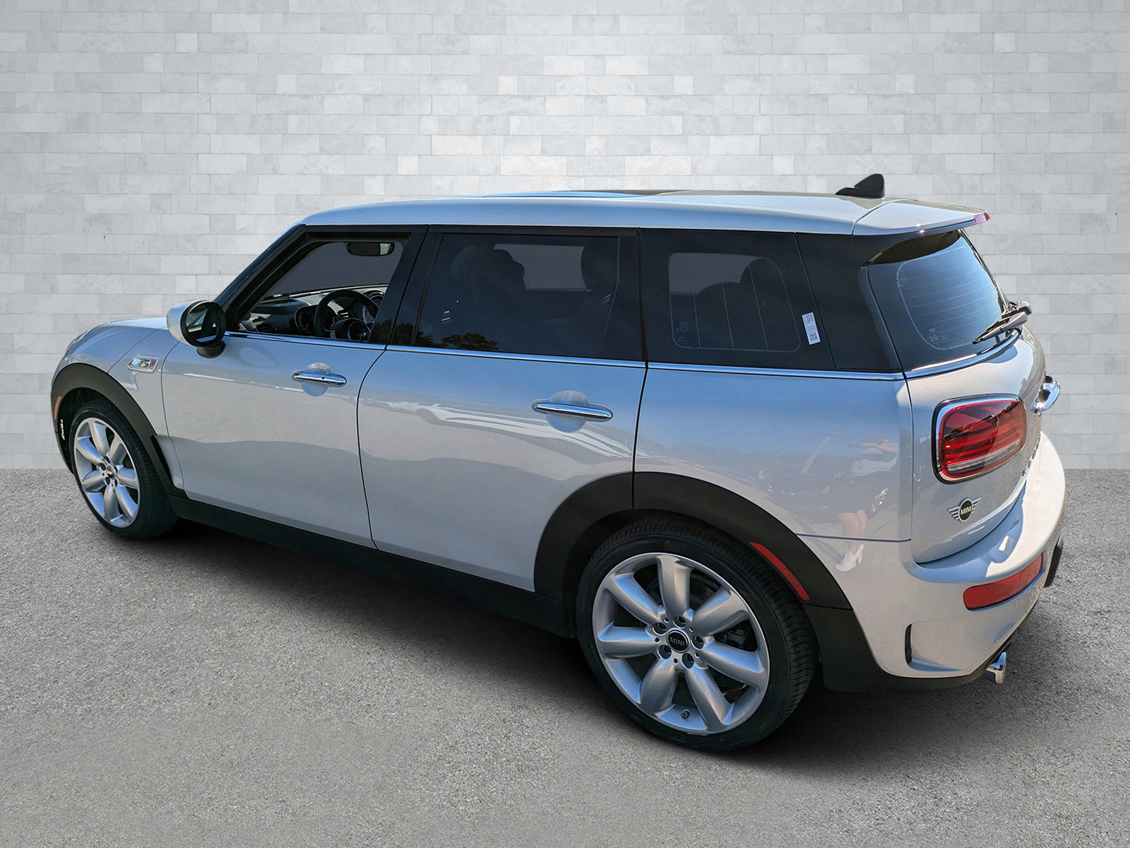 Used 2022 MINI Cooper Clubman S image 7