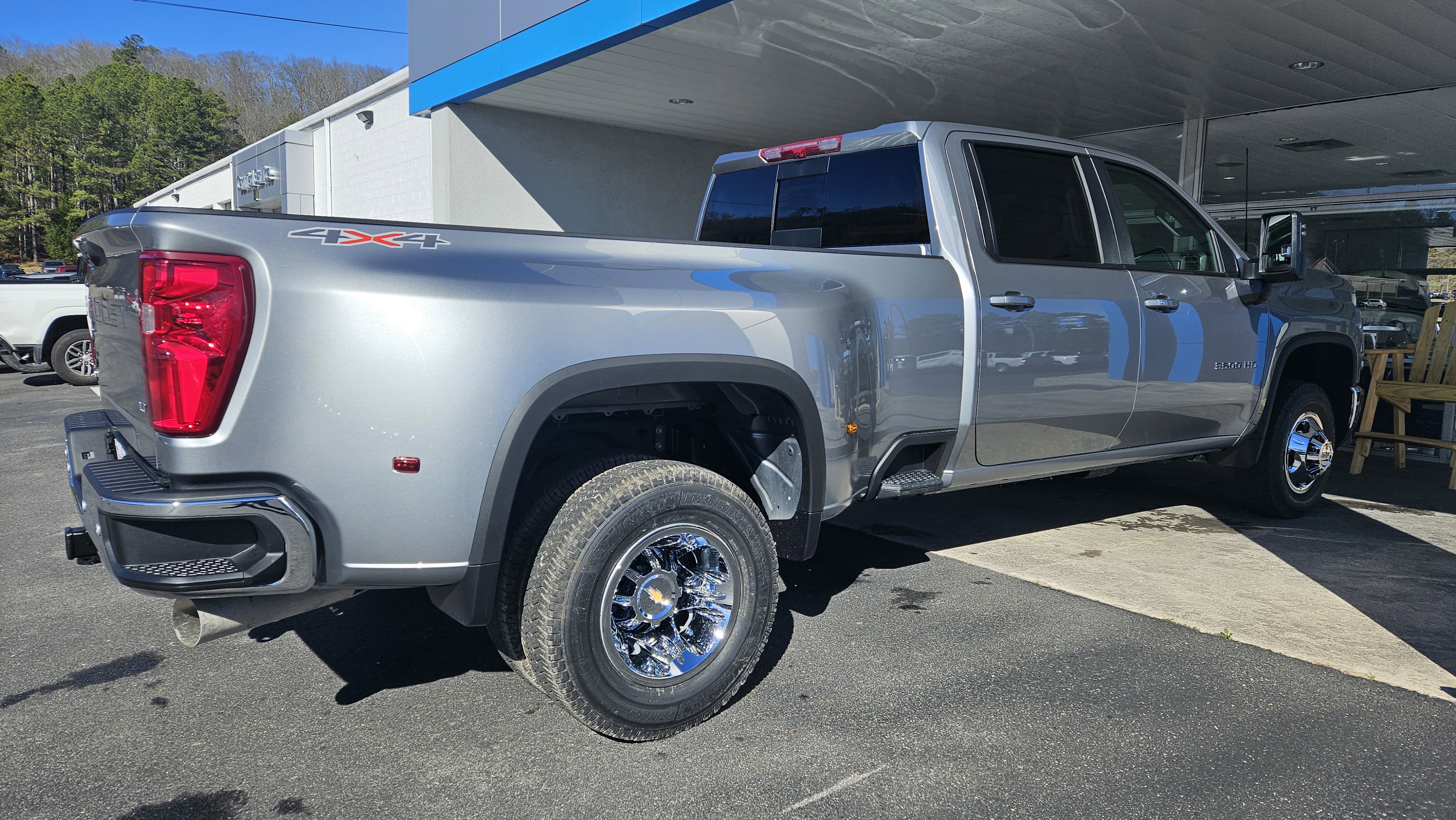 New 2026 Chevrolet Silverado 3500 LT w/ All Star Edition image 5