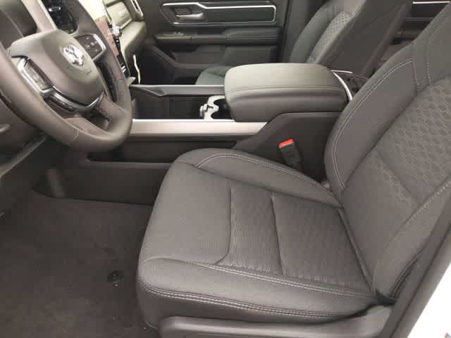 Used 2025 RAM 1500 Big Horn AWD/4WD image 17