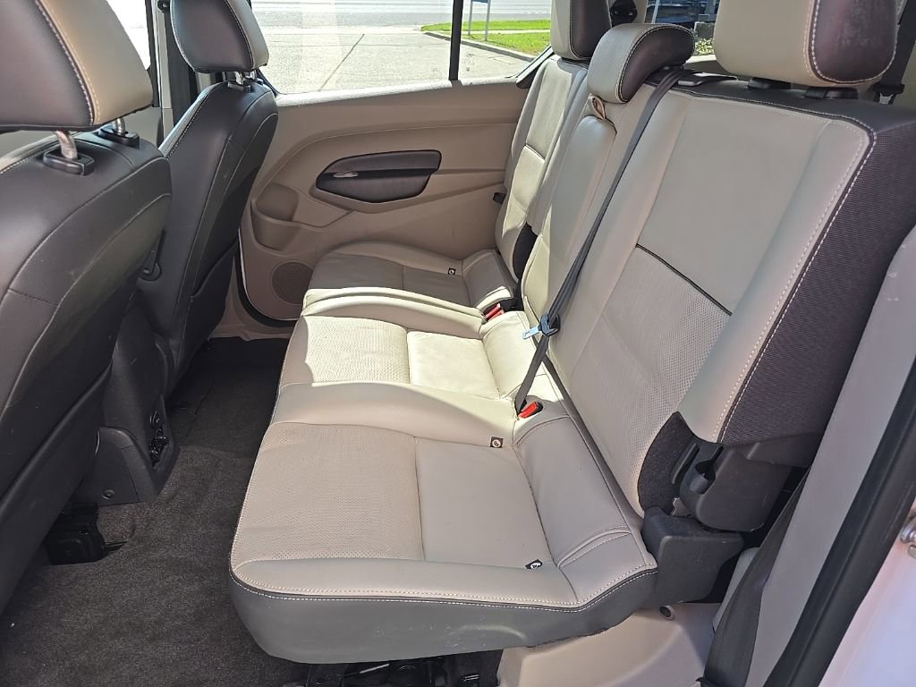 Used 2014 Ford Transit Connect XLT image 9