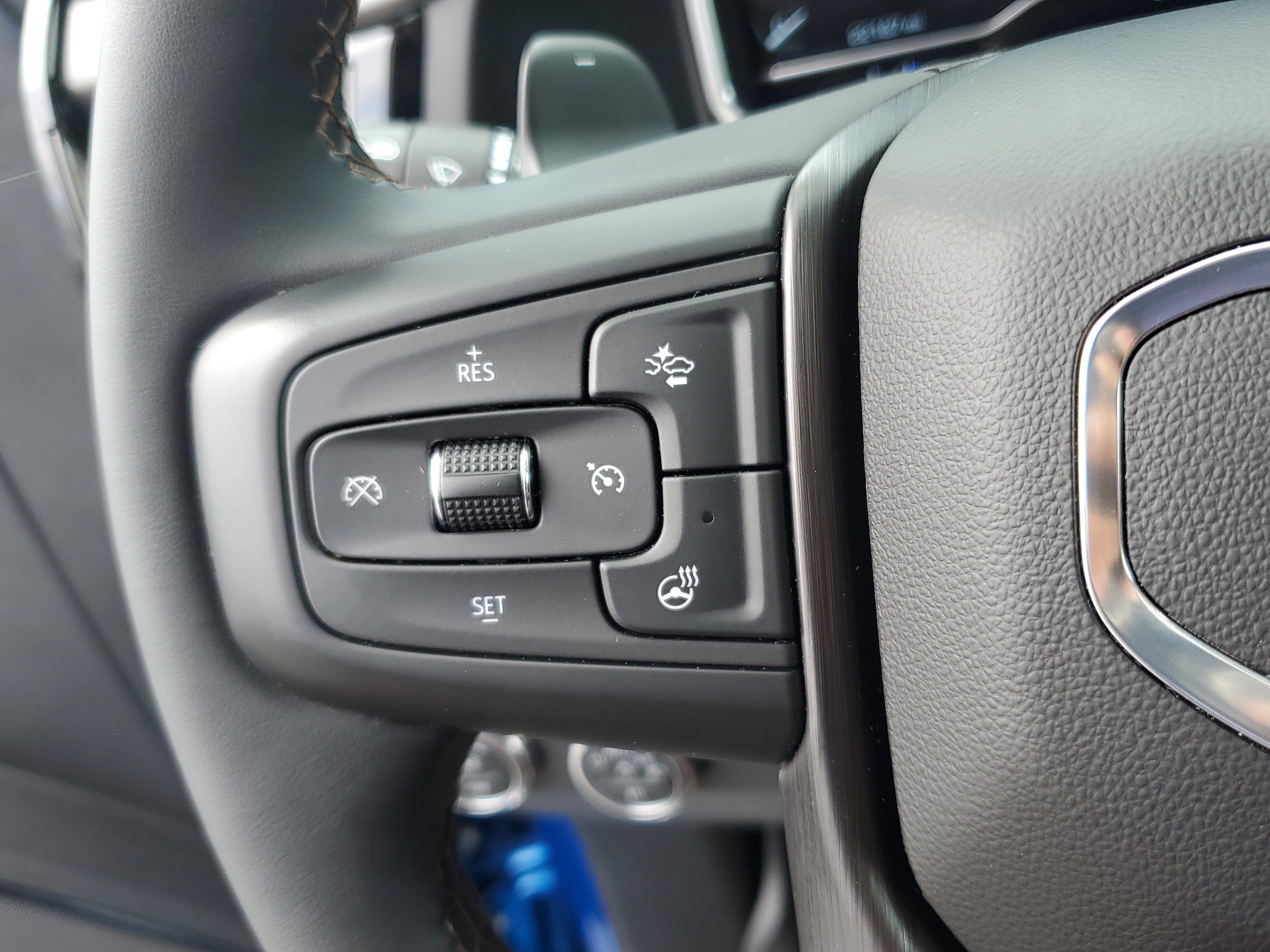 Used 2024 GMC Sierra 1500 AT4 w/ AT4 Premium Package image 20