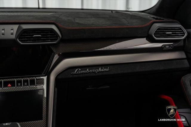 Used 2023 Lamborghini Urus Performante image 46