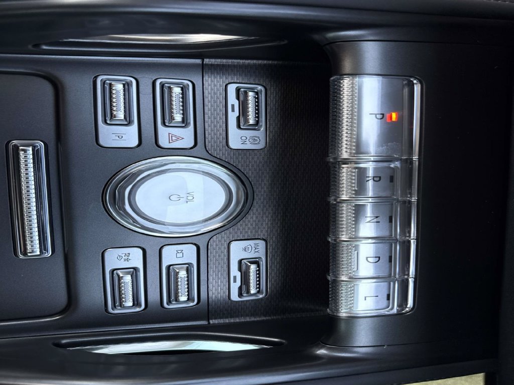 New 2026 Lincoln Nautilus Premier AWD/4WD image 29