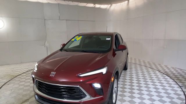 Used 2024 Buick Encore GX Preferred w/ Comfort Package image 4