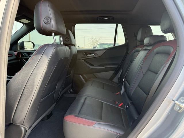 Used 2025 Chevrolet Equinox RS w/ Safety and Technology Package image 10