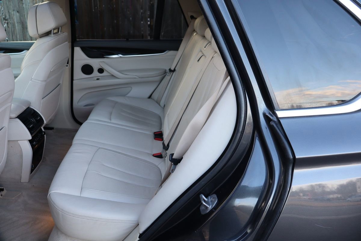 Used 2014 BMW X5 xDrive50i image 21