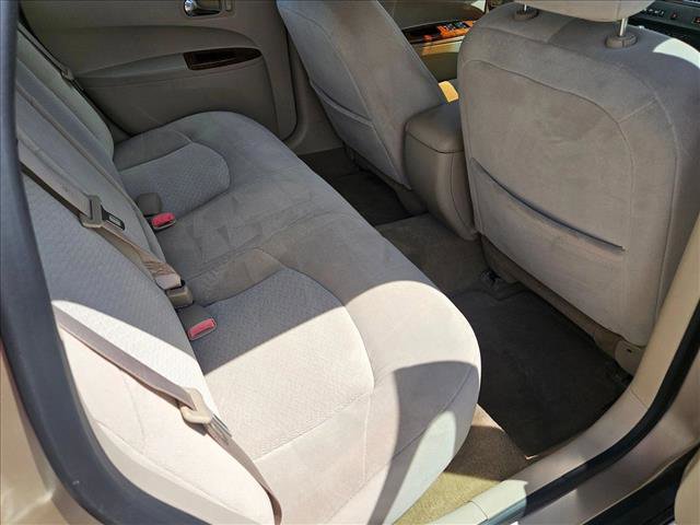 Used 2005 Buick LaCrosse CX w/ Silver Convenience Package FWD image 18