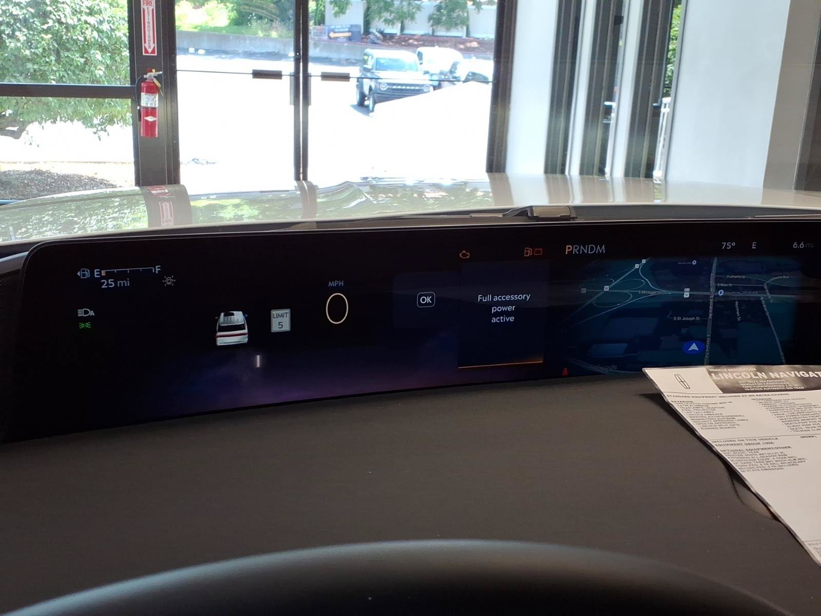 New 2027 Lincoln Navigator L Premier AWD/4WD image 16