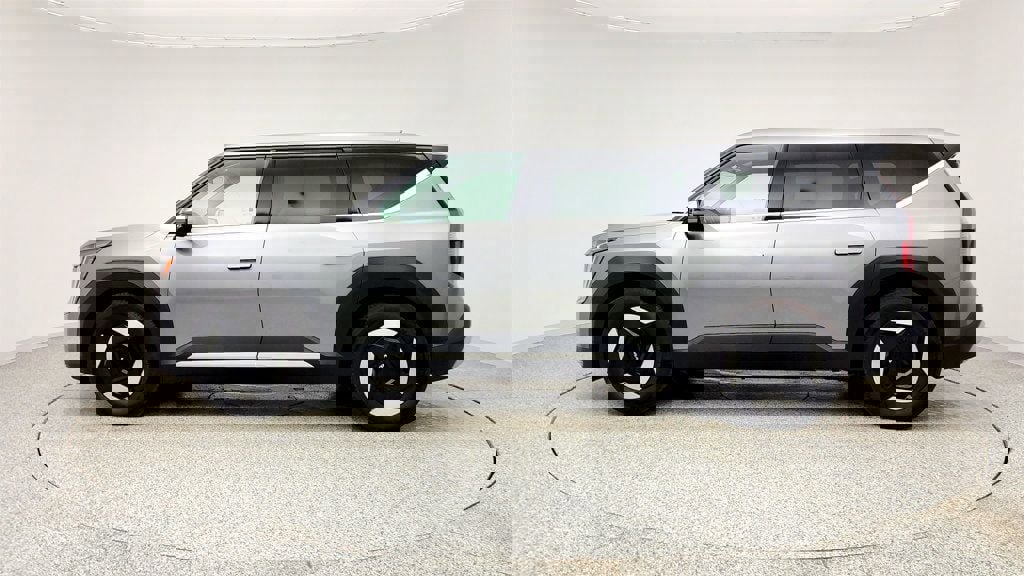 Used 2024 Kia EV9 Light image 8